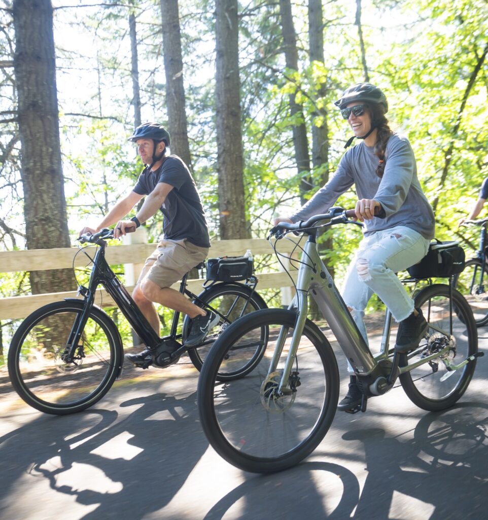 Aventon Pace 4 electric bike rental in Hood River with Columbia Gorge view